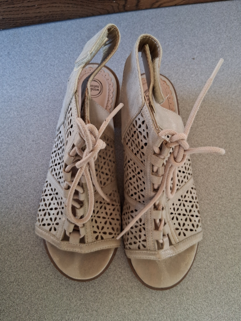 Wonder Nation Women's Beige Lace-Up Perforated Sandals